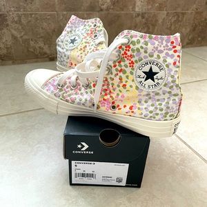 Brand new Converse. Sold out limited edition Chuck Taylor hi tops A01595C RARE